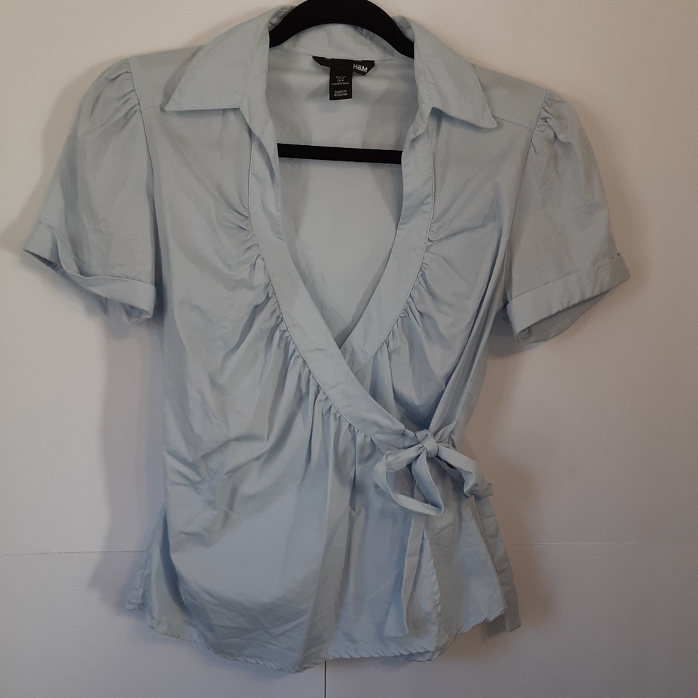 H&M light blue wrap short sleeve top